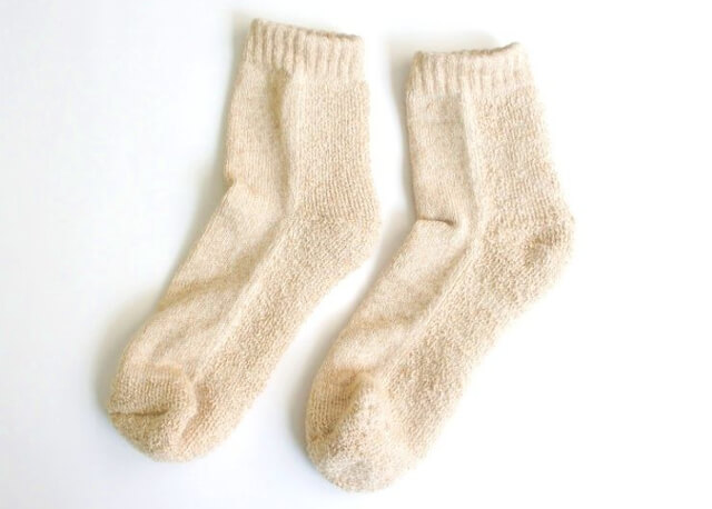 暖かい素材の靴下を購入するなら高品質な商品を揃える【MAITE】へ